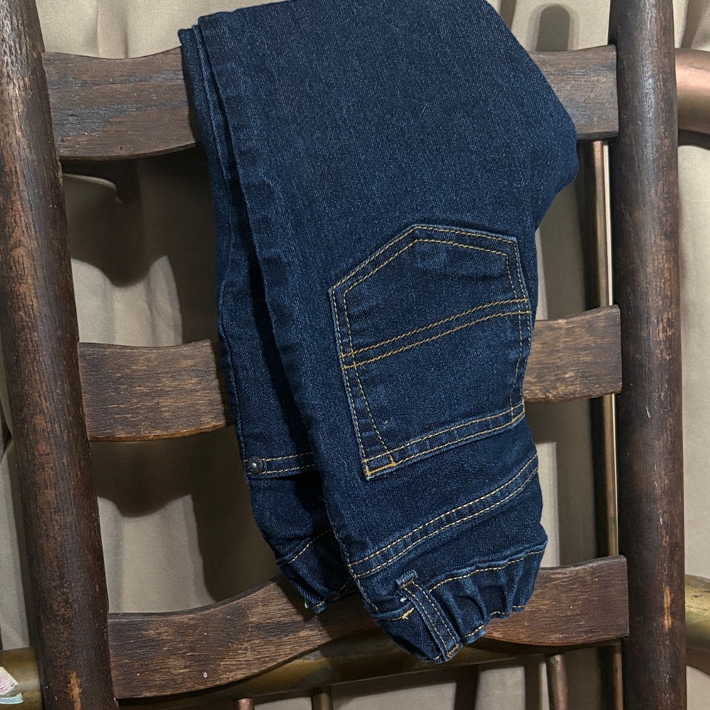 Kids B’gosh Dark Blue Jeans size 7R